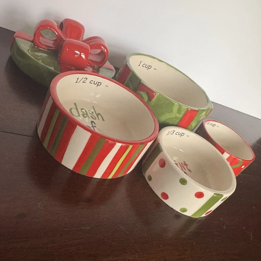 Pier 1 Christmas Ceramic Nesting Present Measuring Cups Genuine